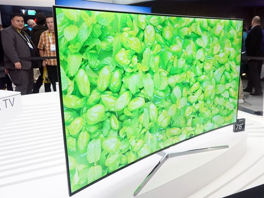 While the KS9500 isn't bezel-free as Samsung claims,