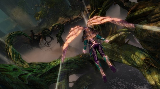GW2HoT_02-2015_Gliding_1